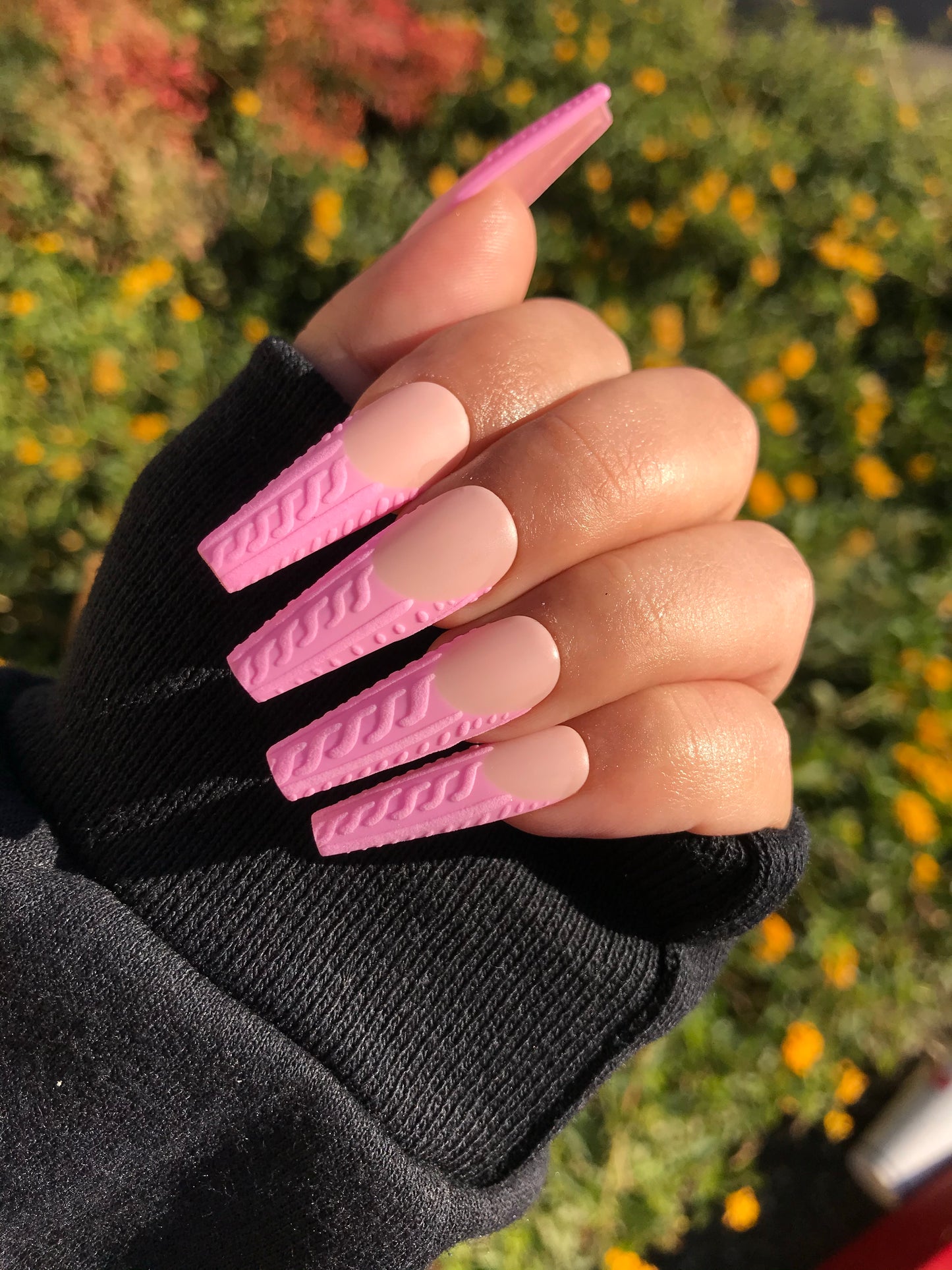 Sweater Weather French Tips (Pink)